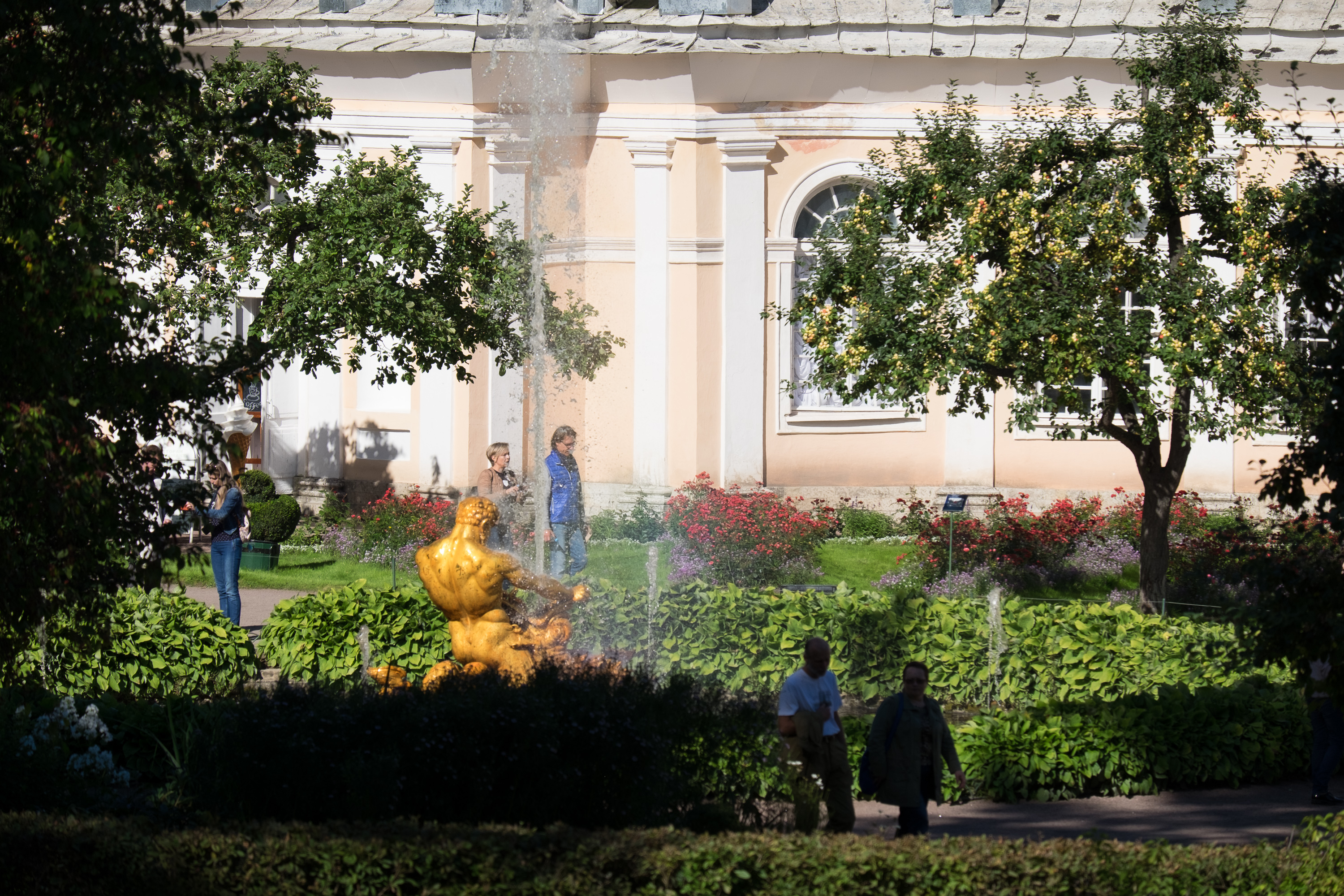 Ostsee Kreuzfahrt: Schlossgarten der Zaren