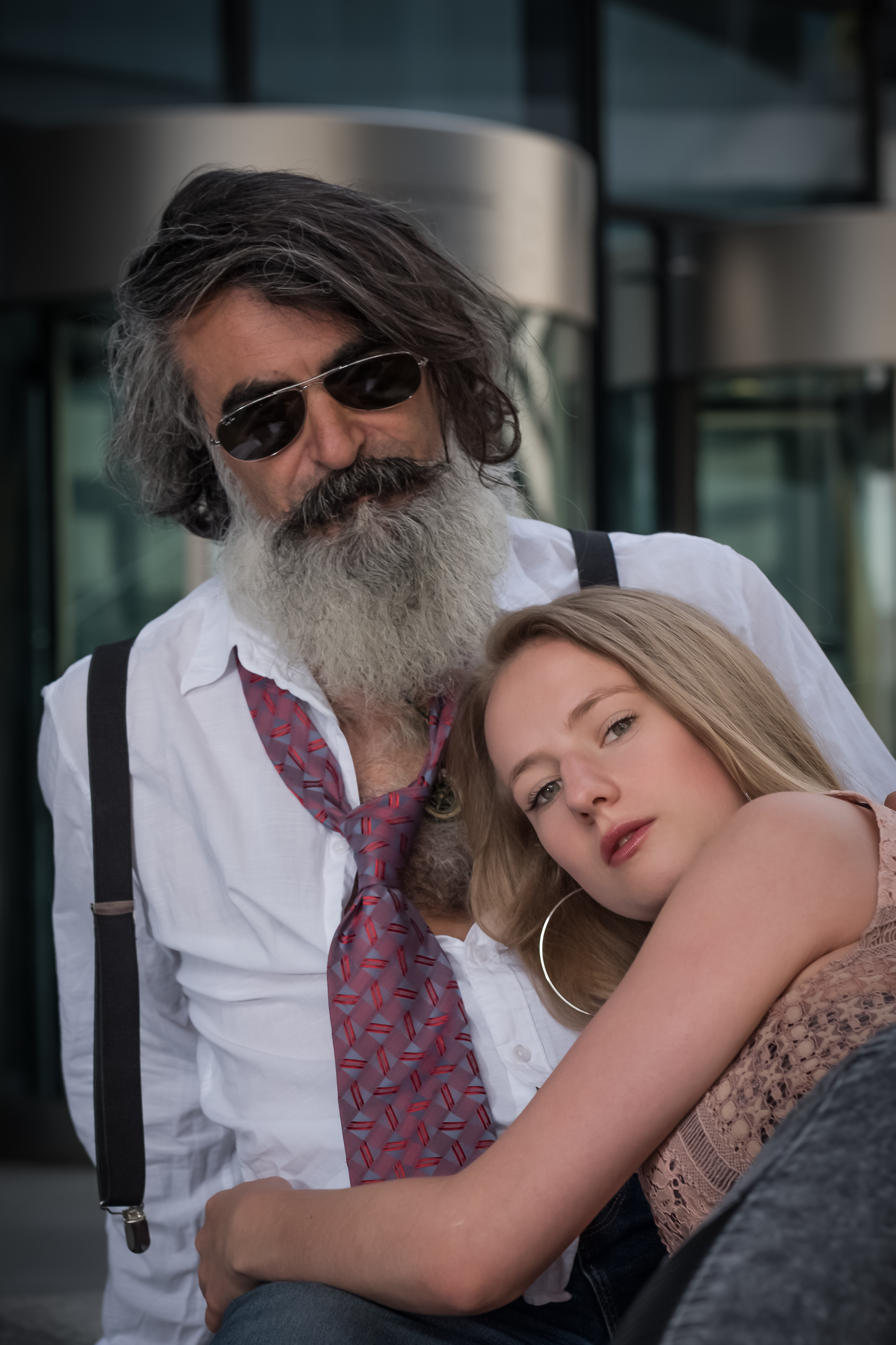 Aki Ekmekci und Corinna